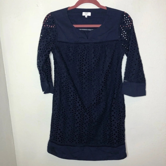 Crown & Ivy Navy Cotton Eyelet Dress Size 4 Petite - Picture 1 of 5